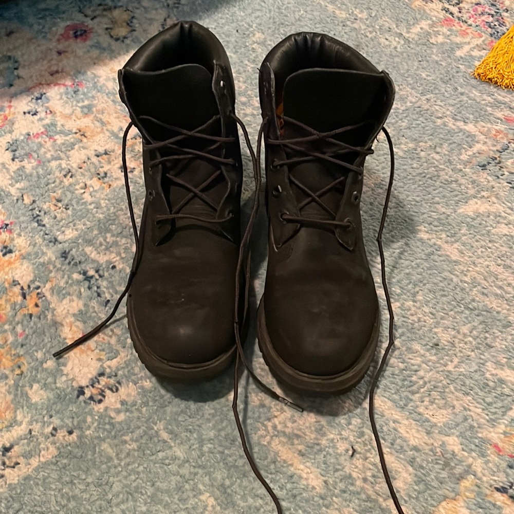 Women’s black Timberland boots 8.5